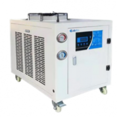 Labnics air circulating chiller is a compact, micro-computer controlled unit with a 5℃ to 35℃ temperature range, 1.0 HP compressor, 1L tank and 220V-50Hz power. It features a 30L stainless steel tank, large LCD display and leak-proof stainless pump for easy maintenance.