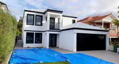 When it comes to house painting services, it’s essential to choose a provider that offers a comprehensive range of services. https://www.constructivepainting.com.au/post/house-painters-near-me