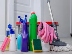 Experience eco-friendly cleaning with professional green cleaning services in Columbus, OH. Our expert team uses safe, non-toxic products to provide a thorough and healthy clean for your home or office. Schedule your green cleaning today!