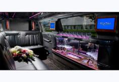 9 Passenger Stretched Limousines