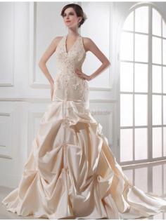 Robe de mariée avec lacets de sirène de tour de ceinture en haute dénudé avec perle