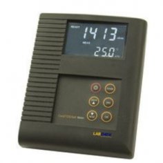 Labdex benchtop conductivity/TDS/salinity meter features a microprocessor-based system with auto/manual temperature compensation for precise results. It offers 3-point push-button calibration, simultaneous parameter display, factory reset to default settings, and data logging for user convenience.