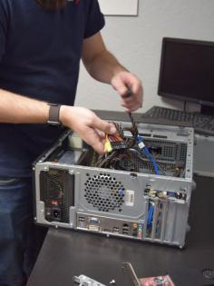 New York Computer Repair Experts – Quick Fixes for All Computer Issues
Experienced professionals in NYC ready to tackle software, hardware, and connectivity issues with efficiency.
https://compciti.com/maintenance/