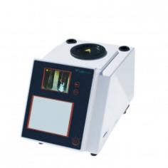 Melting Point Apparatus LDMP-B10

Labtron Melting Point Apparatus features a compact desktop design and semi-automatic detection, ideal for precise melting point determination of oils and fats. Equipped with advanced Peltier temperature control RT to 100℃ and high-definition camera options, it ensures clear, accurate results. CE and ISO certified, this apparatus minimizes subjective error and enhances reliability in melting point analysis.