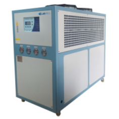 Labnics industrial circulation chiller is air-cooled with a 24 kW cooling capacity and 8 HP compressor. It offers a cooling airflow of 11,160 m³/h and pump flow of 250 L/min, powered by 380V/3PH/50Hz. Features include high/low pressure gauge, stainless-steel pump and anti-freezing protection.