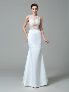 Robe de mariée longue avec zip de traîne courte de fourreau au niveau de cou