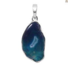 Whether it’s purchasing Blue agate Gemstone jewelry or any other jewelry designs that you are looking for, Rananjay is the most trusted Gemstone Jewelry Manufacturer and supplier based in India.