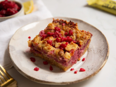 Indulge guilt-free with this gluten-free, dairy-free Raspberry Crumble featuring Chief Lemon Tart Collagen Bars. Layered with zesty raspberries and a buttery, nutrient-rich crumble, it’s a wholesome treat that satisfies your sweet tooth. Packed with collagen benefits, it’s perfect for health-conscious celebrations or midweek delights. Easy to make, it serves 9 and is ready in 40 minutes!

Read More Here: https://wearechief.com/blogs/recipes/raspberry-lemon-tart-crumble