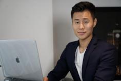 Tim Han Success Insider often struggled with self-doubt and lacked direction. However, these challenges became the catalyst for his journey into personal development. Determined to change his circumstances, Tim embarked on a quest to understand the principles of success and self-mastery.