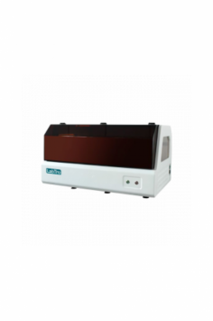 Labtron immuno autostainer offers advanced software and connectivity for high productivity and streamlined workflows. Capable of running multiple protocols for up to 48 slides, it provides flexible immunohistochemistry staining in a compact platform. Automatic cleaning of inner and outer walls after reagent drops prevents cross-contamination.