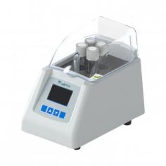 Labtron Portable COD Reactor offers precise temperature control for reliable nitrogen water sample digestion, ideal for both lab and field use. Its compact design and user-friendly interface ensure easy operation.