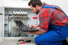 Wij bevelen SA Elektro Experts aan voor al uw behoeften op het gebied van elektrische installatie en onderhoud. Wij zijn gespecialiseerd in elektra, vervanging van groepenkasten, efficiënt verlichtingsontwerp en de installatie van laadpalen voor elektrische voertuigen. Onze hooggekwalificeerde elektriciens werken efficiënt en garanderen kwaliteit, veiligheid en duurzaamheid bij elk project. Of het nu gaat om een snelle reparatie of een complete installatie, SA Elektro Experts garandeert hoogwaardige ondersteuning en betrouwbare elektrische oplossingen voor modern wonen. Meer informatie over onze elektriciensdiensten vindt u hier of op onze website.
