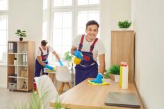 Deep Cleaning vs. Routine Commercial Cleaning
Routine commercial cleaning handles regular tasks such as vacuuming, dusting, trash removal, and restroom maintenance. Deep cleaning takes a more detailed approach, targeting neglected and hard-to-reach areas. Understanding the difference helps businesses create an effective cleaning schedule that maintains daily cleanliness while periodically addressing areas requiring extra attention.